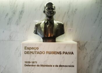 Bust of Deputy Rubens Paiva in the Chamber of Deputies